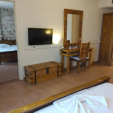 Simosmare 4*